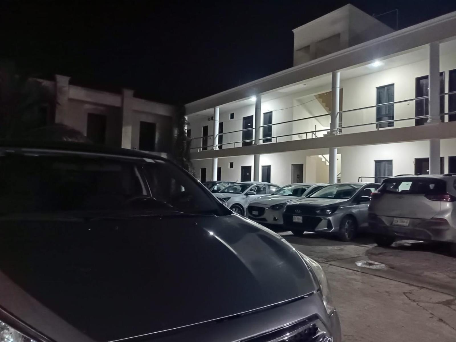 Hotel & Hostal 230 バリャドリッド エクステリア 写真